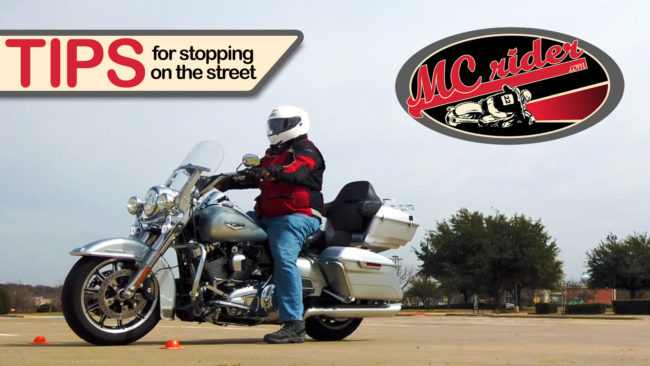 Tips for stopping your motorcycle on the street